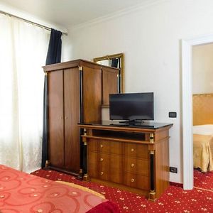 Camera familiare con letto king size
